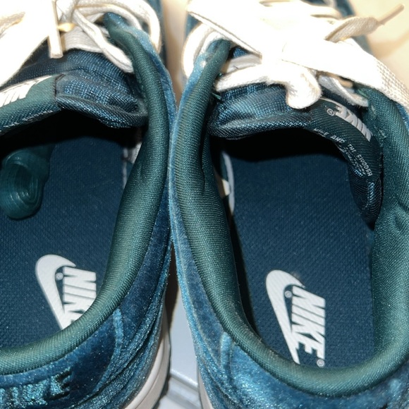 Velvet dunks - Picture 3 of 8